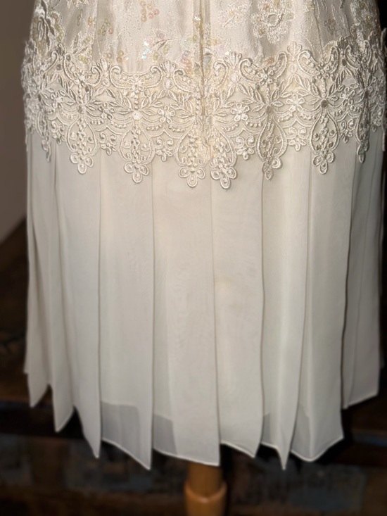 Vintage Jessica McClintock, exquisite Cream Lace & Chiffon-Strap Dress - Picture 14 of 16